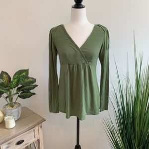 🎉 SALE 🎉 Green Buffalo Long Sleeve Top